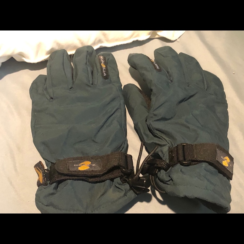 Manzella Mens Green Nylon Winter Thinsulate Gloves
